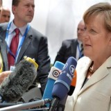 Bloomberg: Η Μέρκελ προτείνει συμφωνία με μία μόνο μεταρρύθμιση