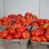5 τόνους Ντομάτες και πιπεριές απο το Εργατικό Κέντρο Ηρακλείου