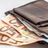 Ηράκλειο: Οδηγός λεωφορείου βρήκε και παρέδωσε τσάντα που περιείχε 1.000 ευρώ