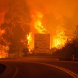 Φονική πυρκαγιά στην Πορτογαλία-Δεκάδες νεκροί